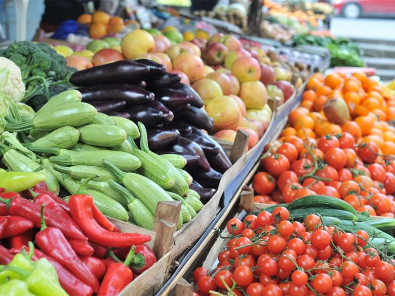 Tatimet paralajmërojnë kontroll në terren për shitjen me faturë të produkteve bujqësore